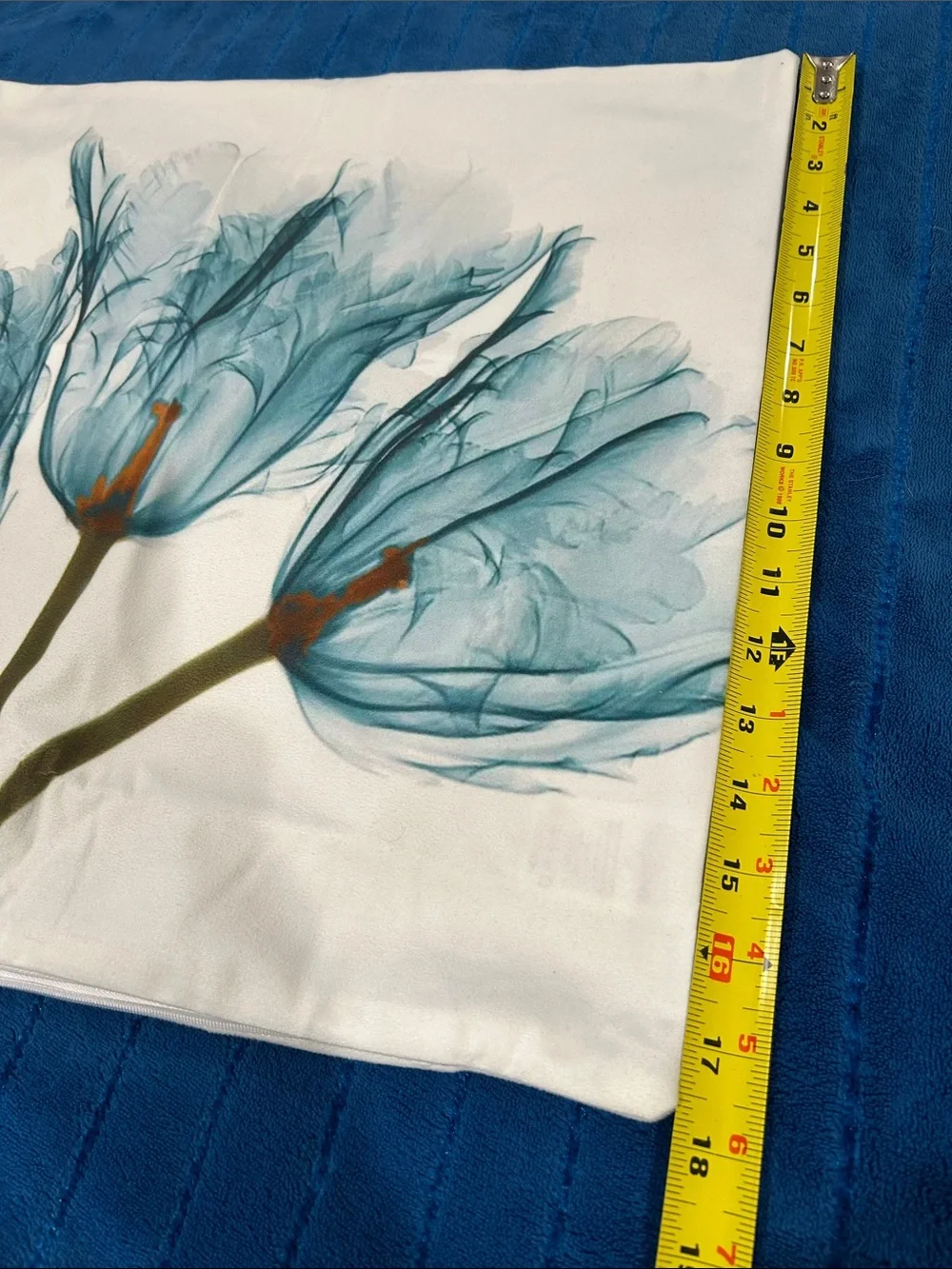 Decorative pillowcases, 4 pack